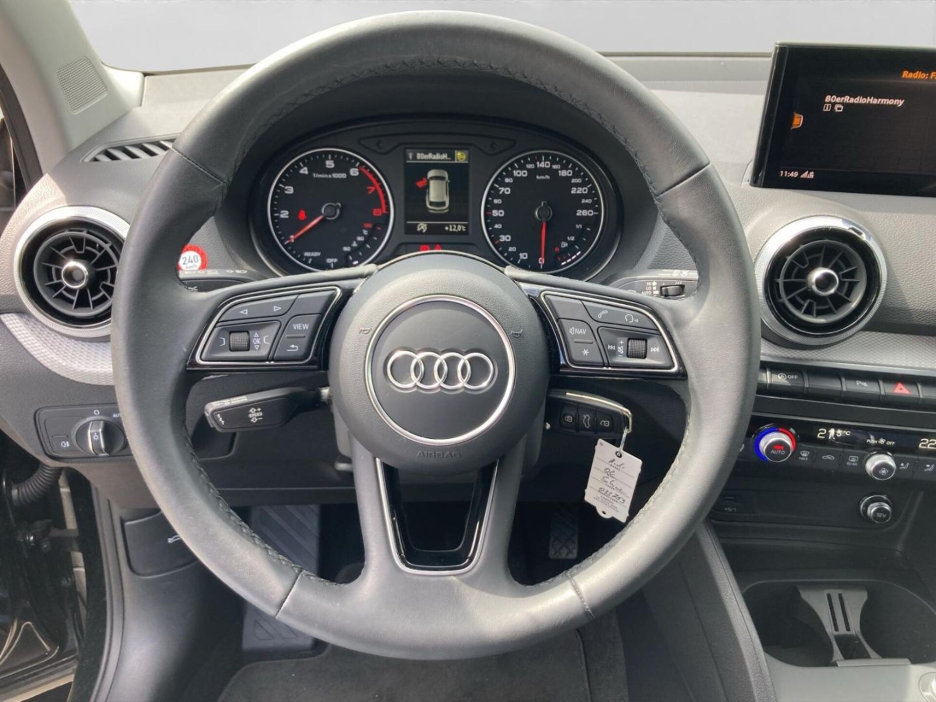 Audi Q2 S line