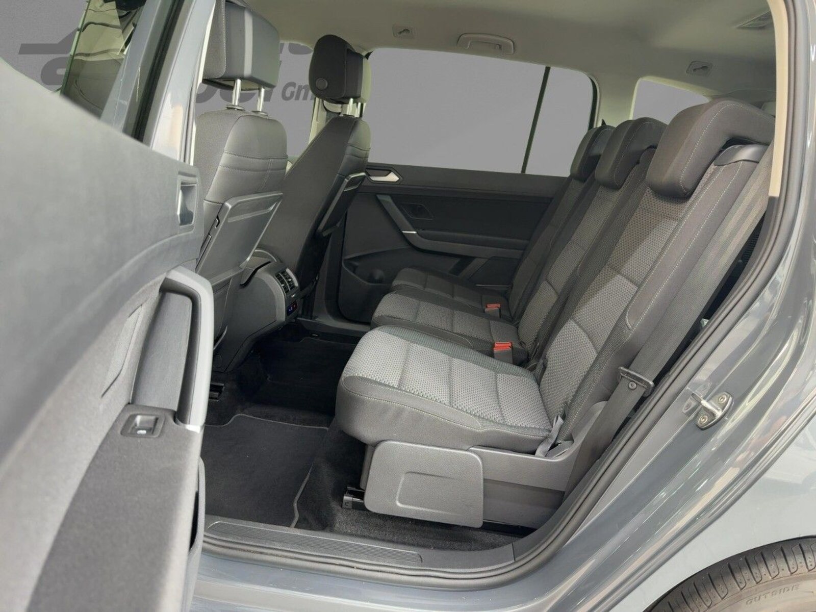 Volkswagen Touran – Bild 9