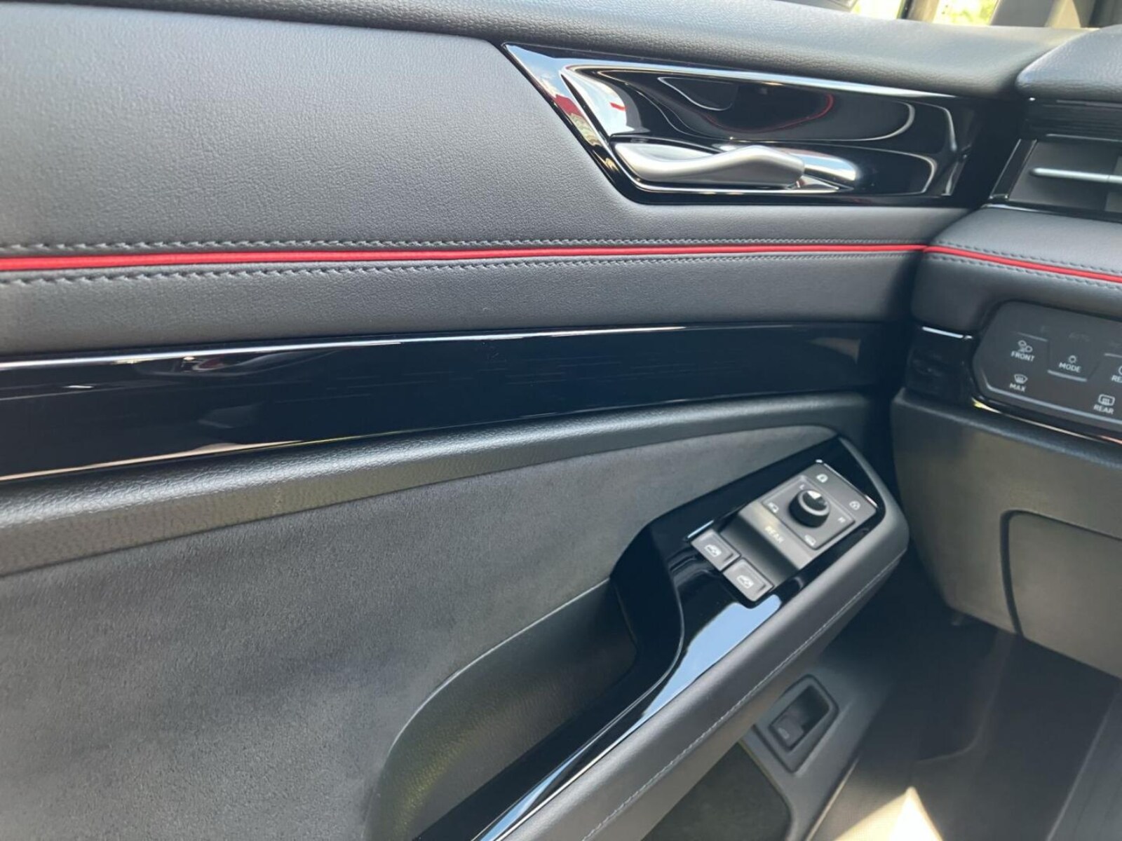 Volkswagen ID.7 Tourer – Bild 14