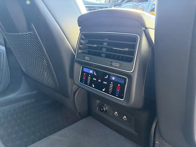 2026 Audi Q8 Premium Plus - Photo 29