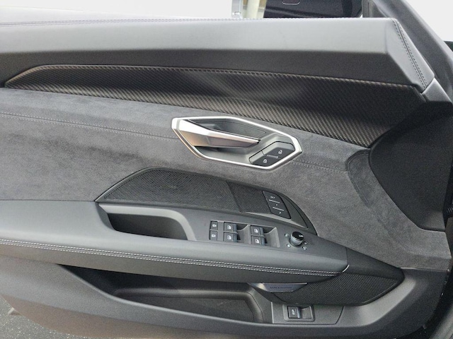 2026 Audi S e-tron GT Prestige - Photo 17