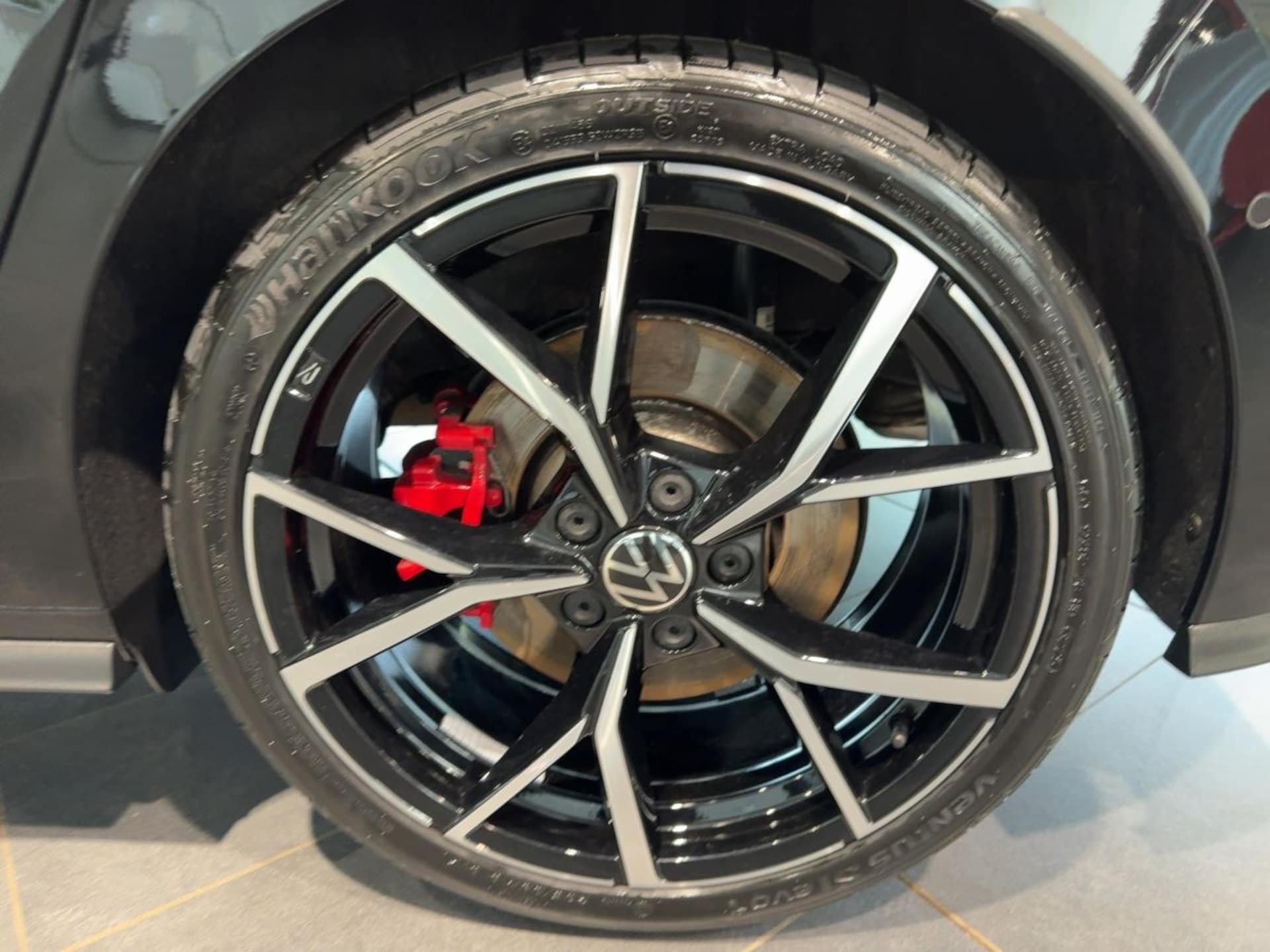 Volkswagen Golf GTI