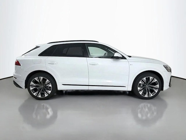2026 Audi Q8 Premium Plus - Photo 8