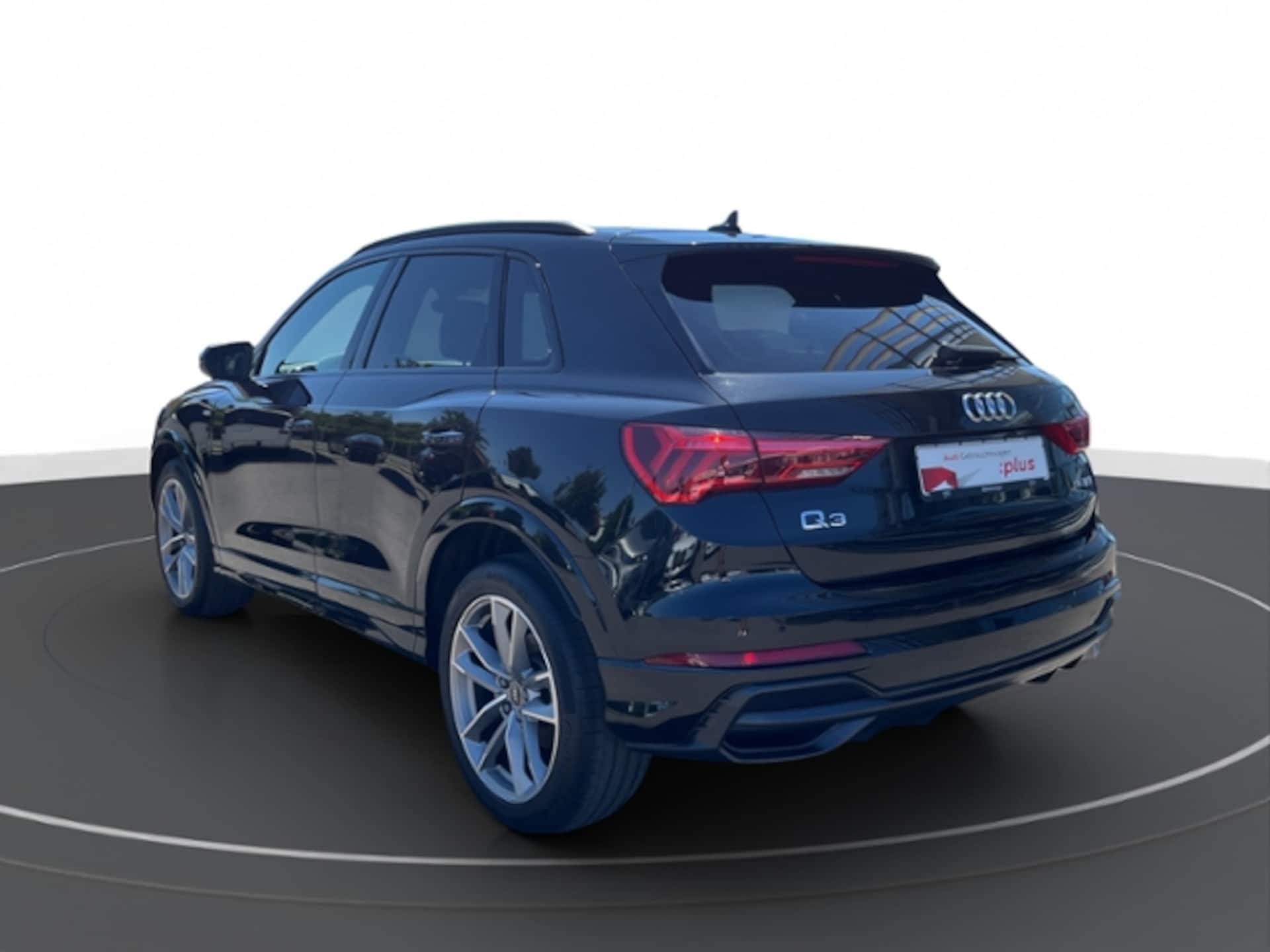 Audi Q3 SUV S line