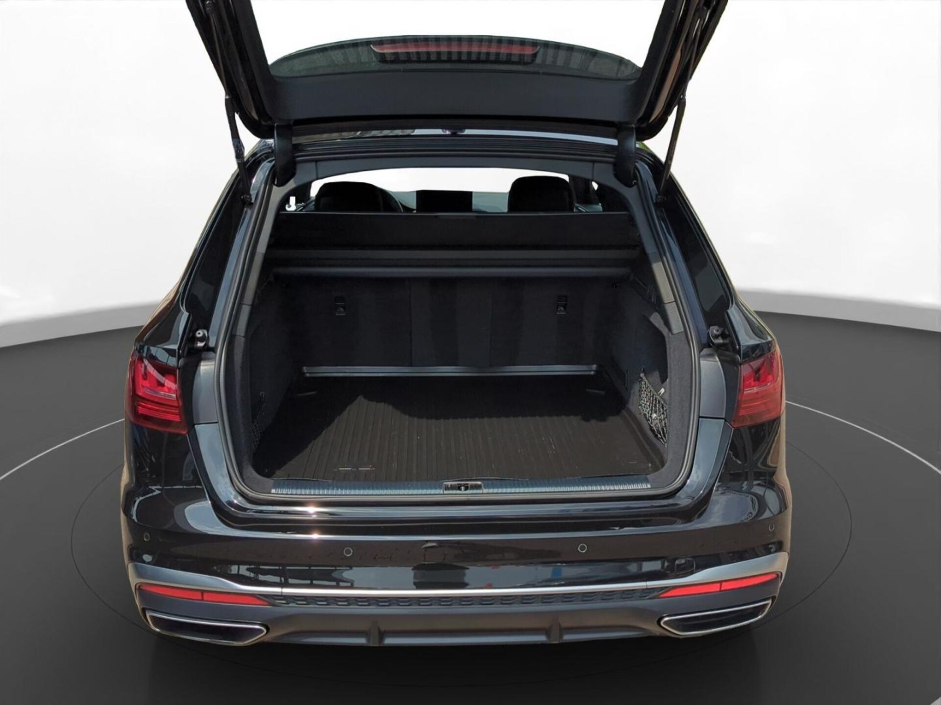 Audi A4 Avant S line