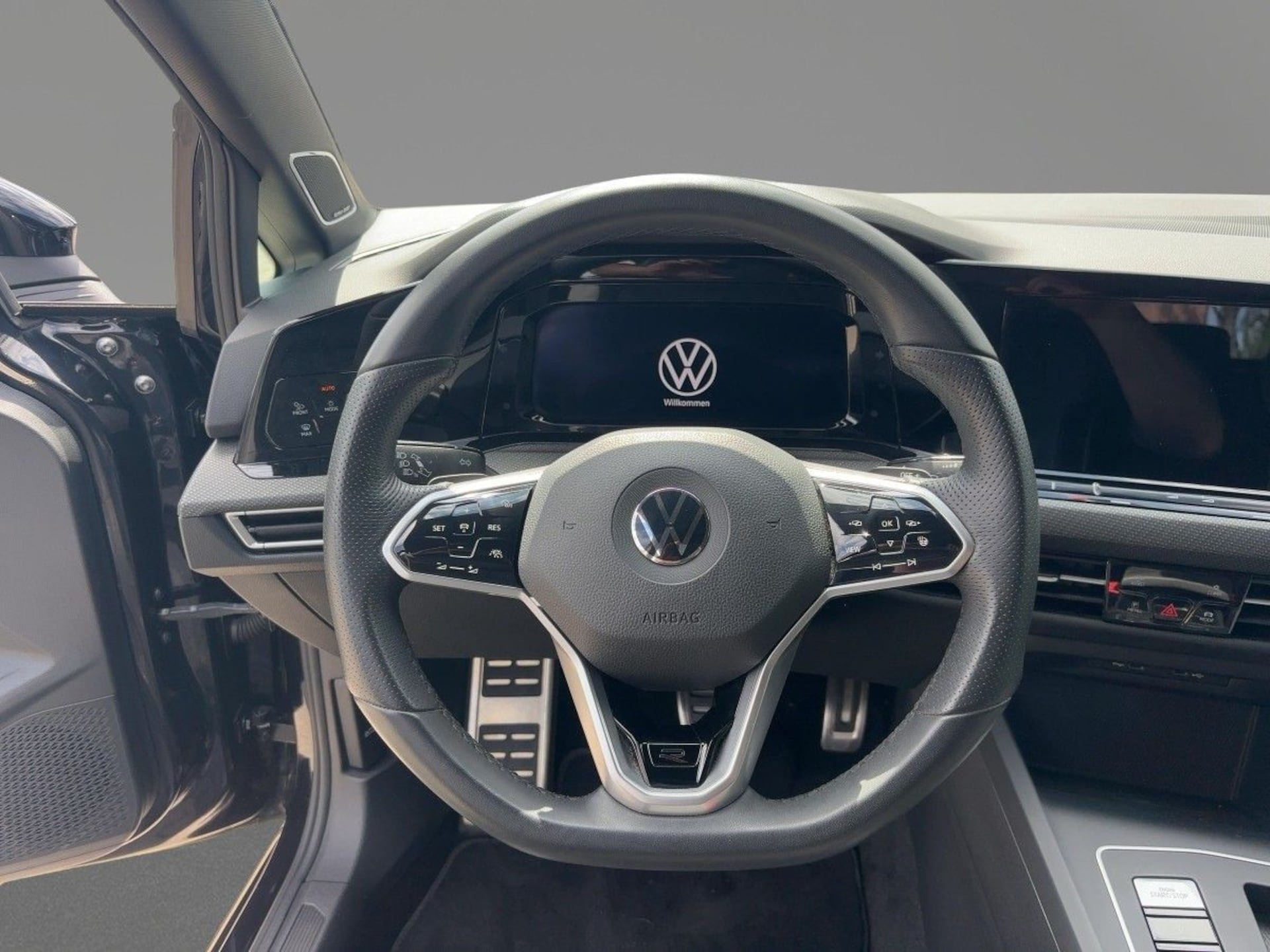 Volkswagen Golf Variant R-Line