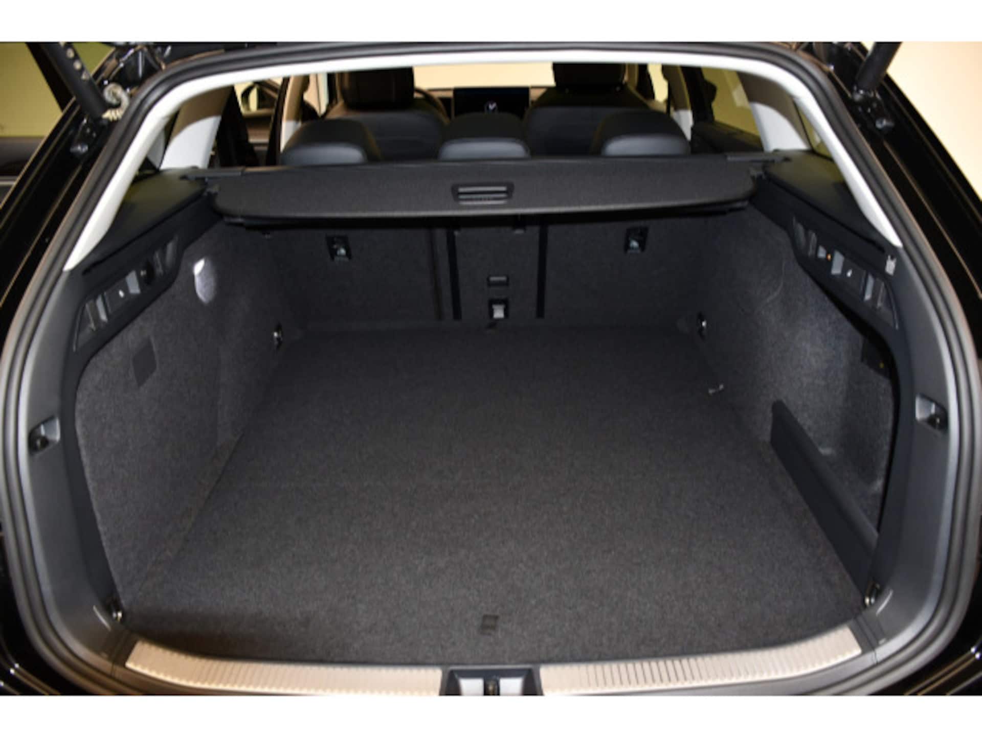 Volkswagen Passat Elegance