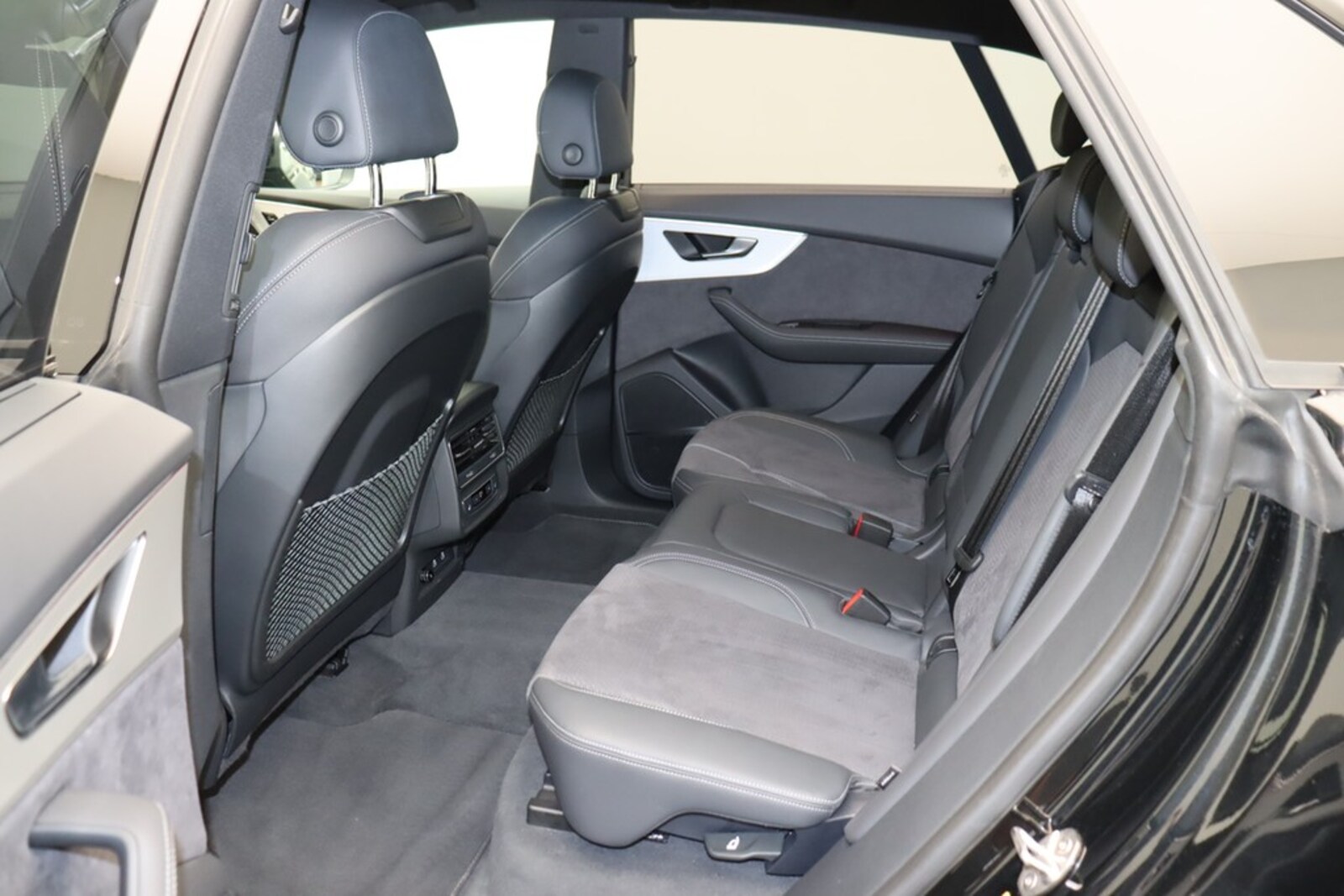 Audi Q8 – Bild 12