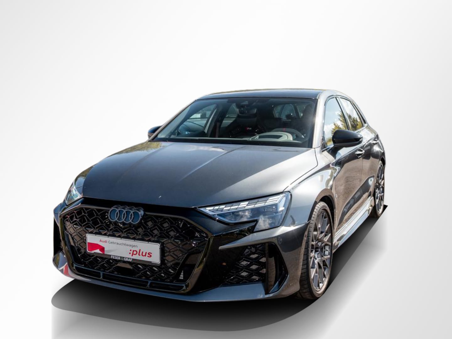 Bild über Audi RS 3 Sportback TFSI quattro S tronic - für weitere Informationen kontaktieren Sie den Audi Partner