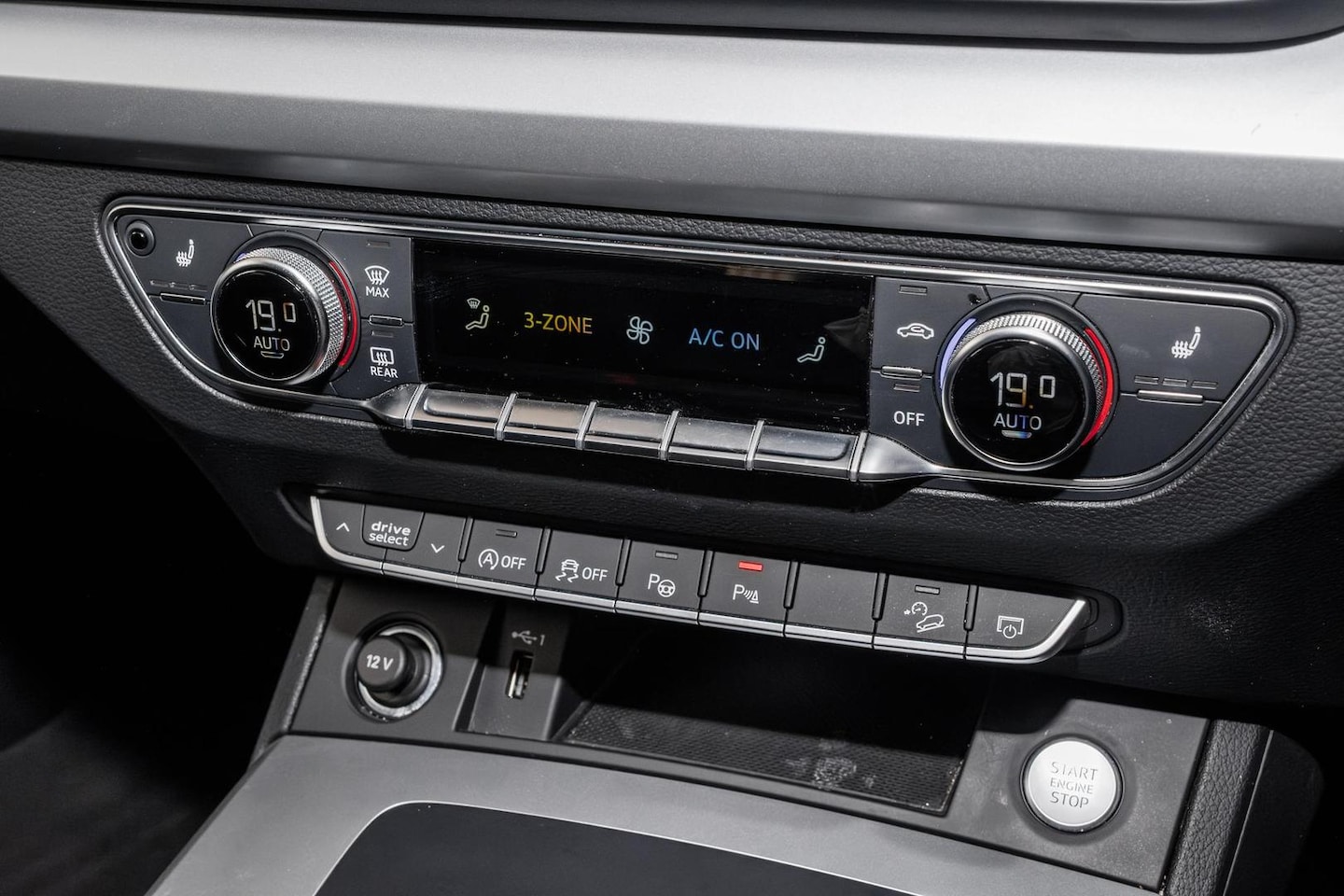 Image about Audi Q5 sport 45 TFSI quattro S tronic