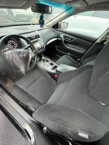 Used 2015 Nissan Altima S with VIN 1N4AL3AP3FC590894 for sale in Minneapolis, Minnesota