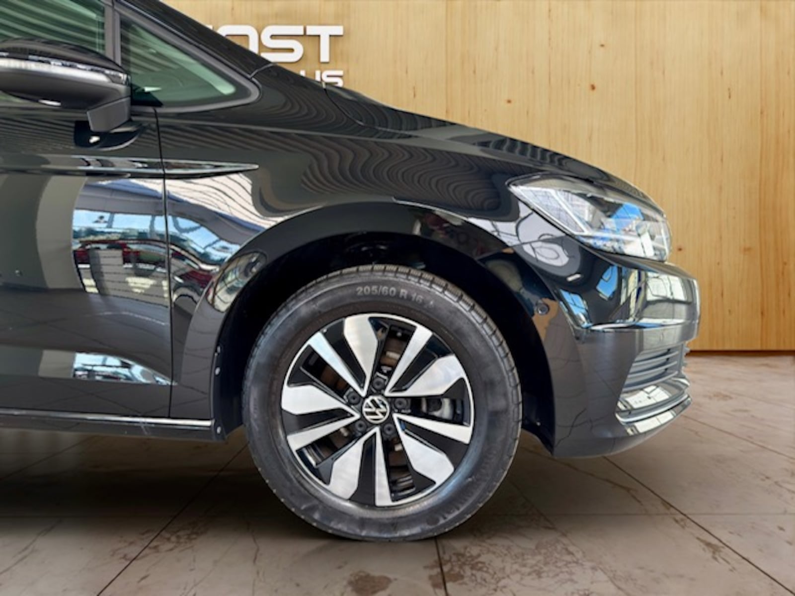Volkswagen Touran – Bild 22