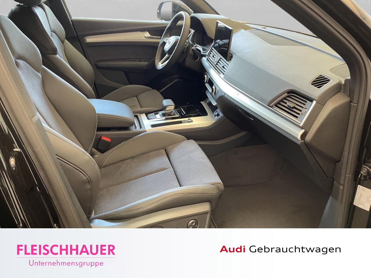 Bild über Audi Q5 Sportback TFSI e S line business 50 TFSI e quattro S tronic - für weitere Informationen kontaktieren Sie den Audi Partner