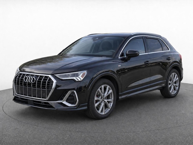 Photo of 2023 Audi Q3 SUV 