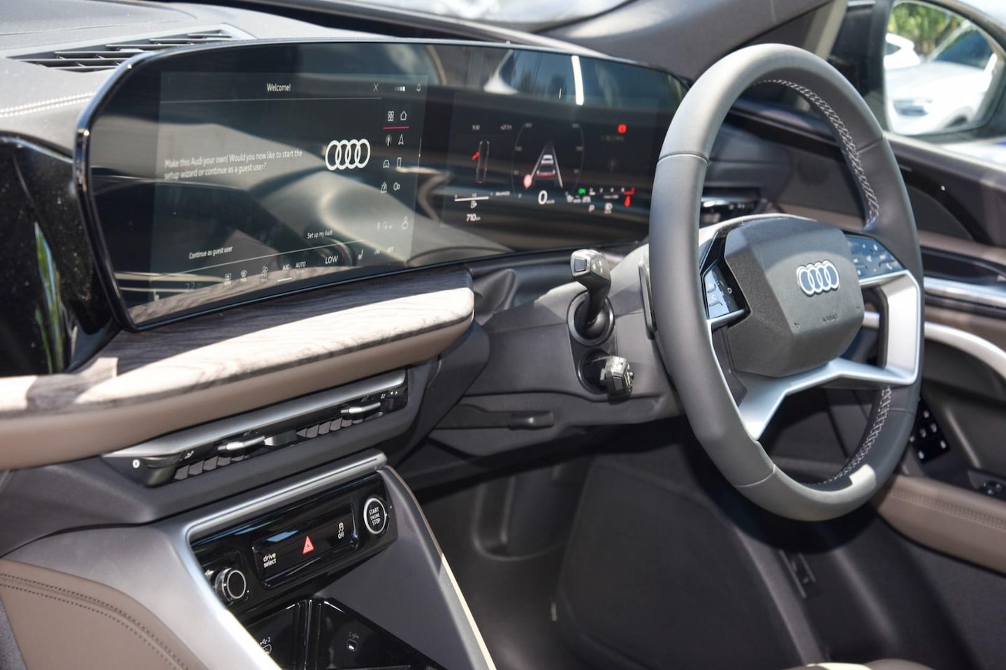 Image about Audi Q5 SUV TFSI 150 kW