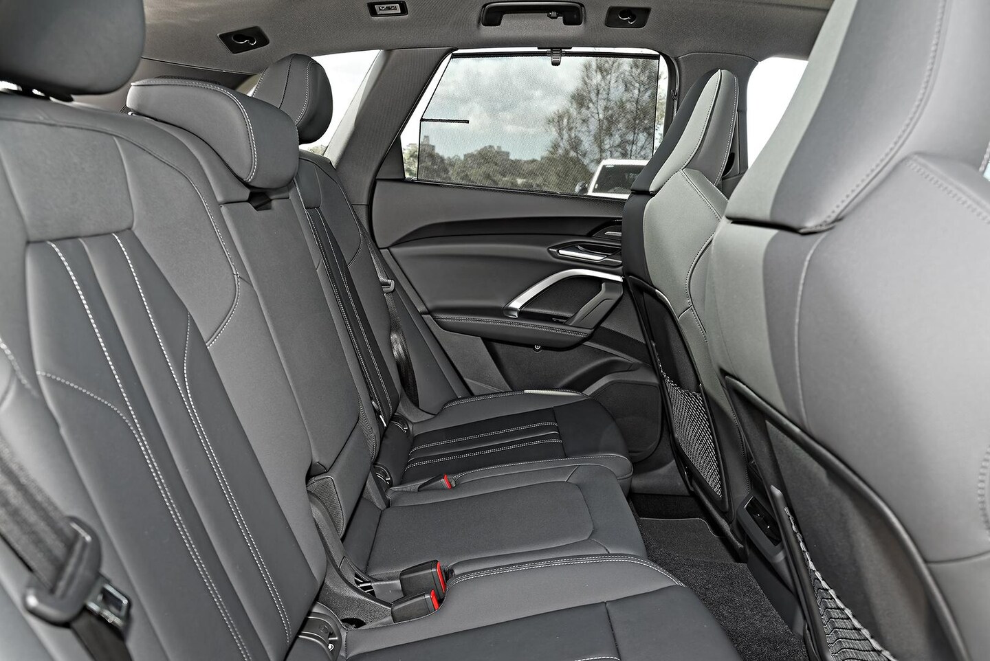 Image about Audi Q5 SUV TDI quattro 150 kW sport