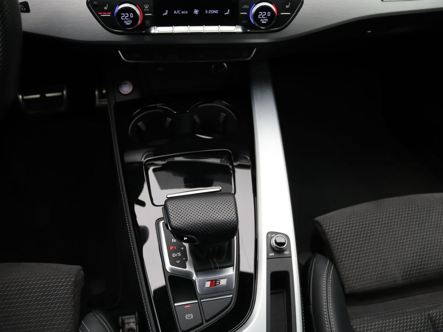 Image about Audi S4 Avant TDI quattro tiptronic