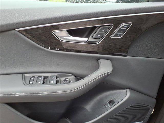 2026 Audi Q8 Premium Plus - Photo 13