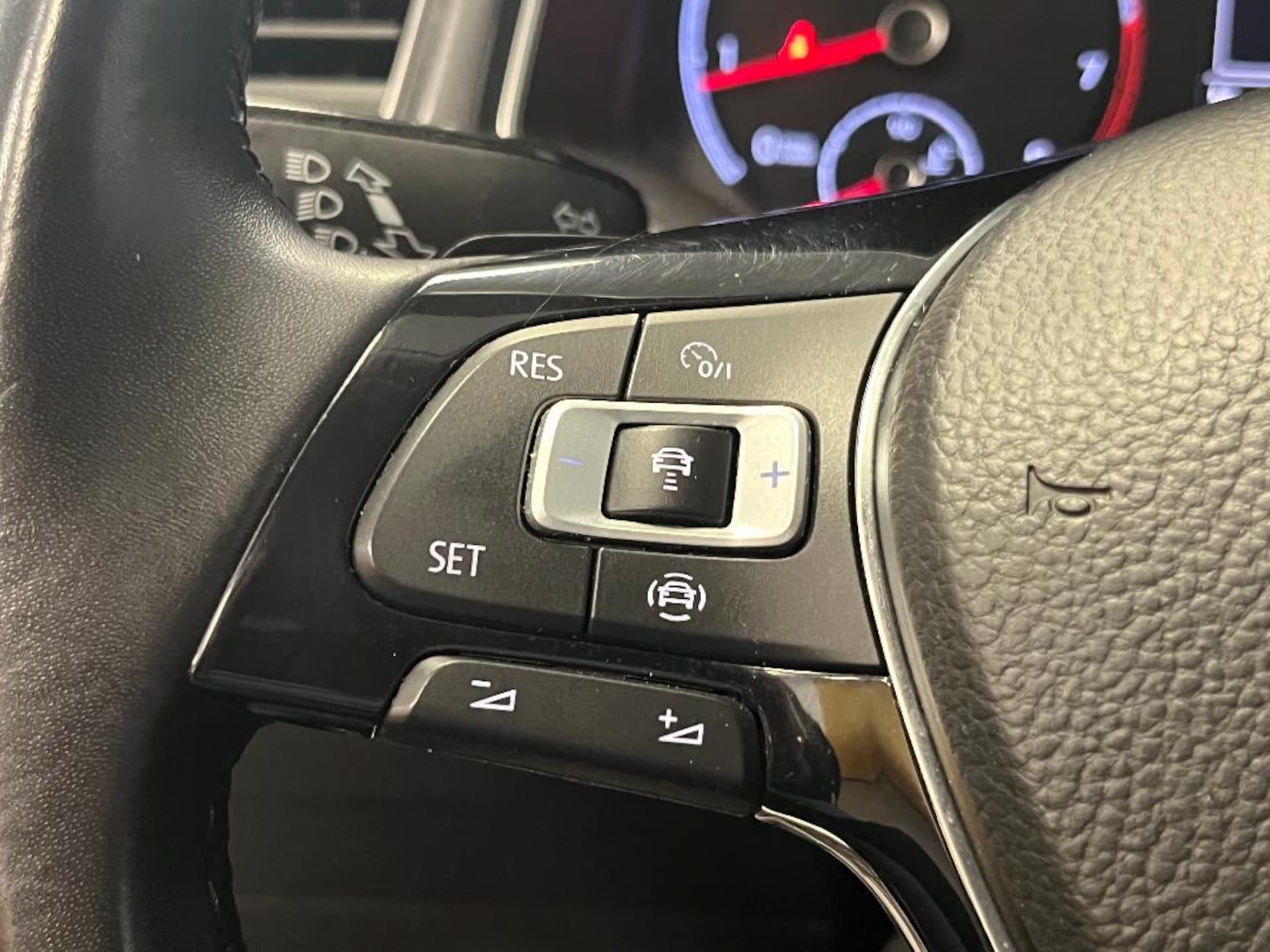 Volkswagen T-Roc IQ.DRIVE