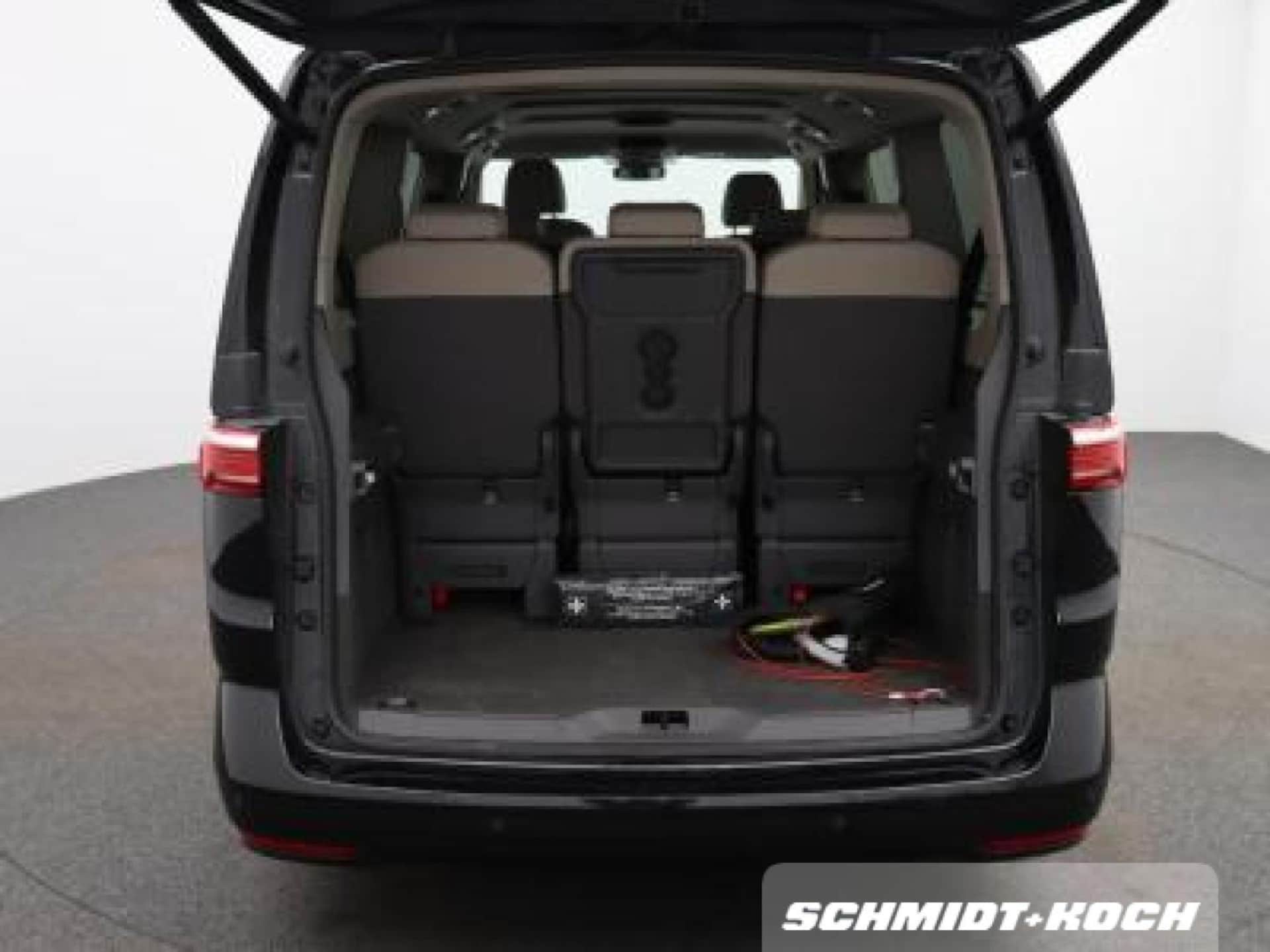 Volkswagen Multivan Langversion Basis-Modell