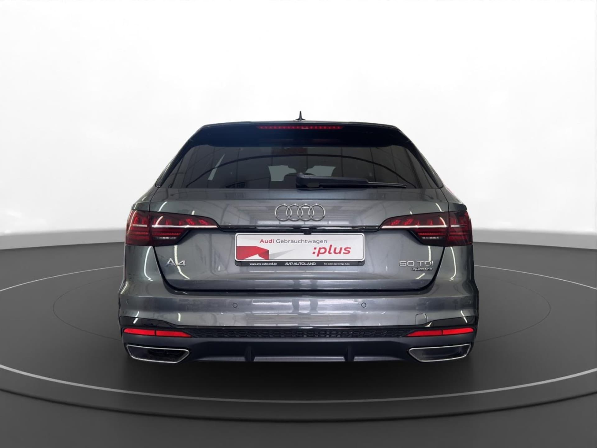 Audi A4 Avant S line