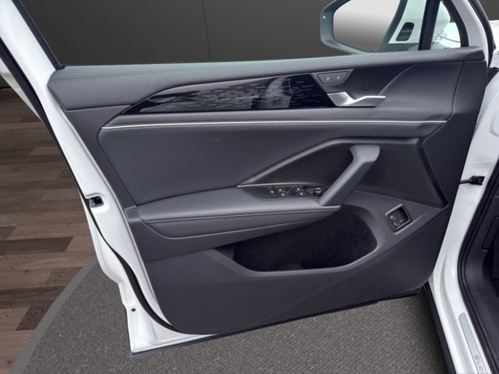 Volkswagen Tiguan – Bild 12