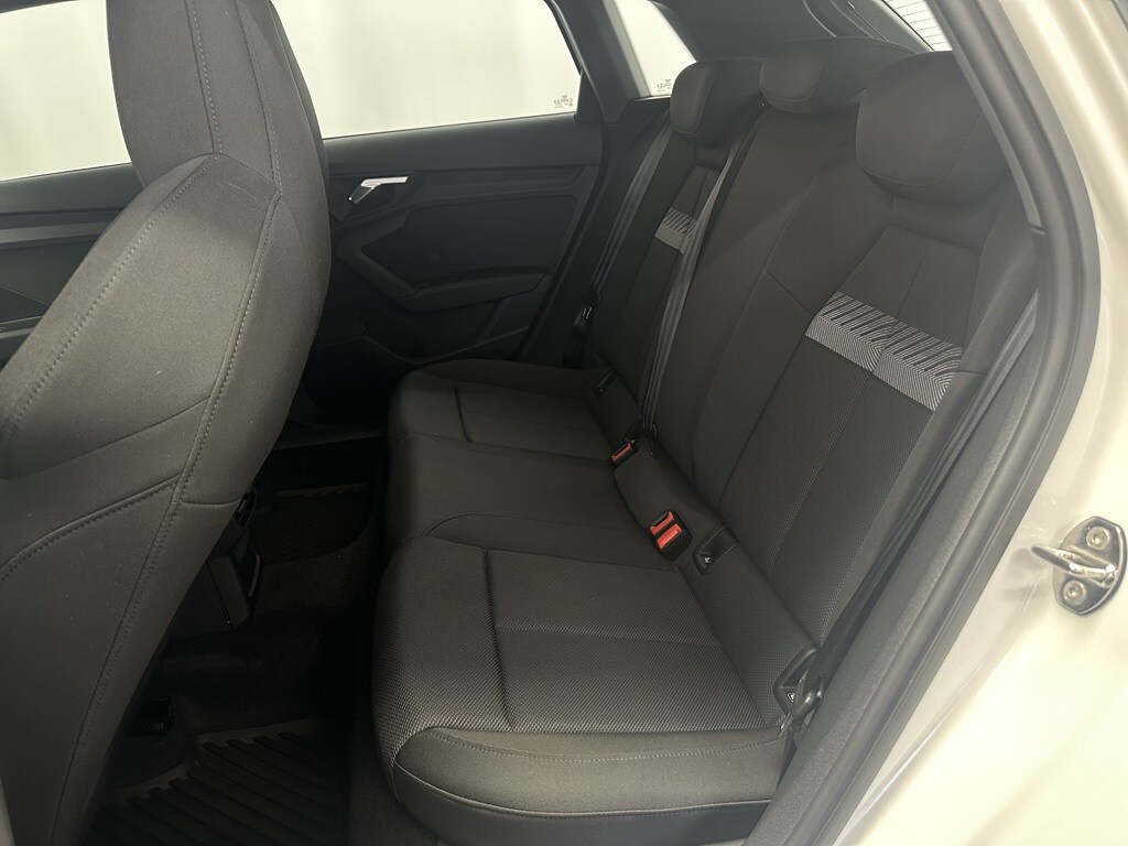 Image about Audi A3 Sportback A3 Sportback 35 TFSI Proline 150 hk 6-växlad