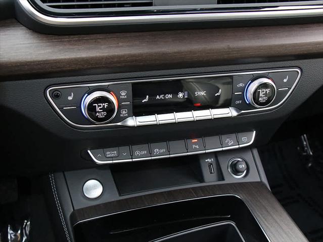 2025 AUDI Q5 - Image 19