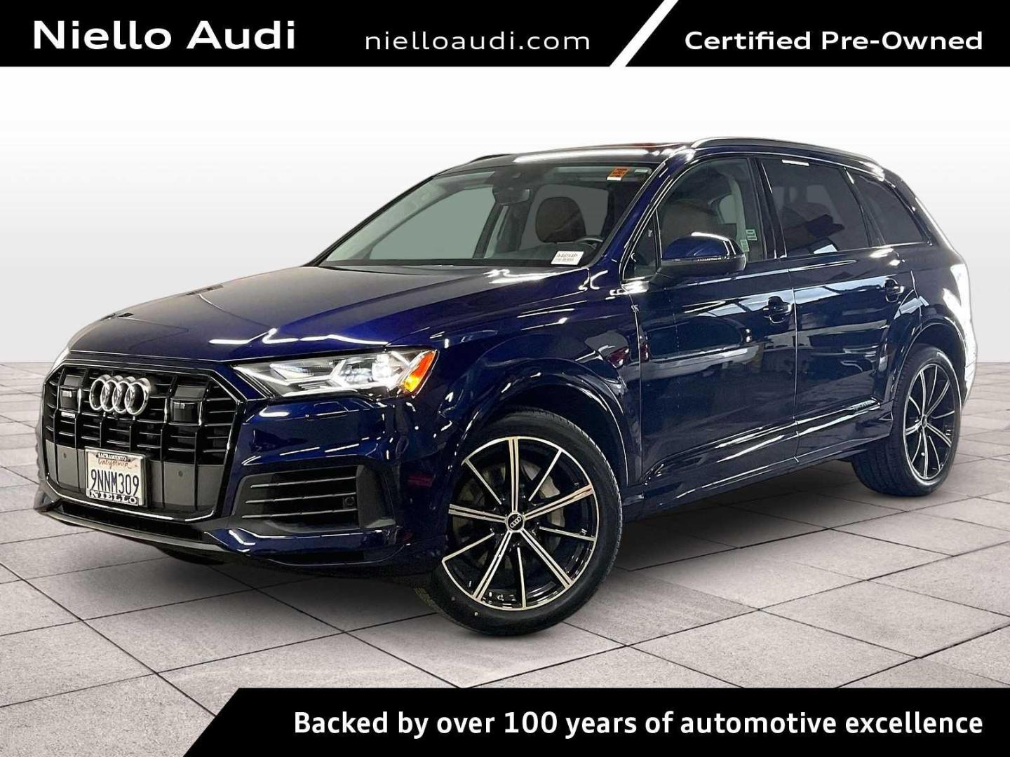 2023 Audi Q7 55 Premium Plus quattro Tiptronic's photo