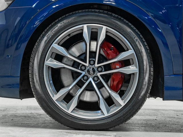 2022 Audi SQ8