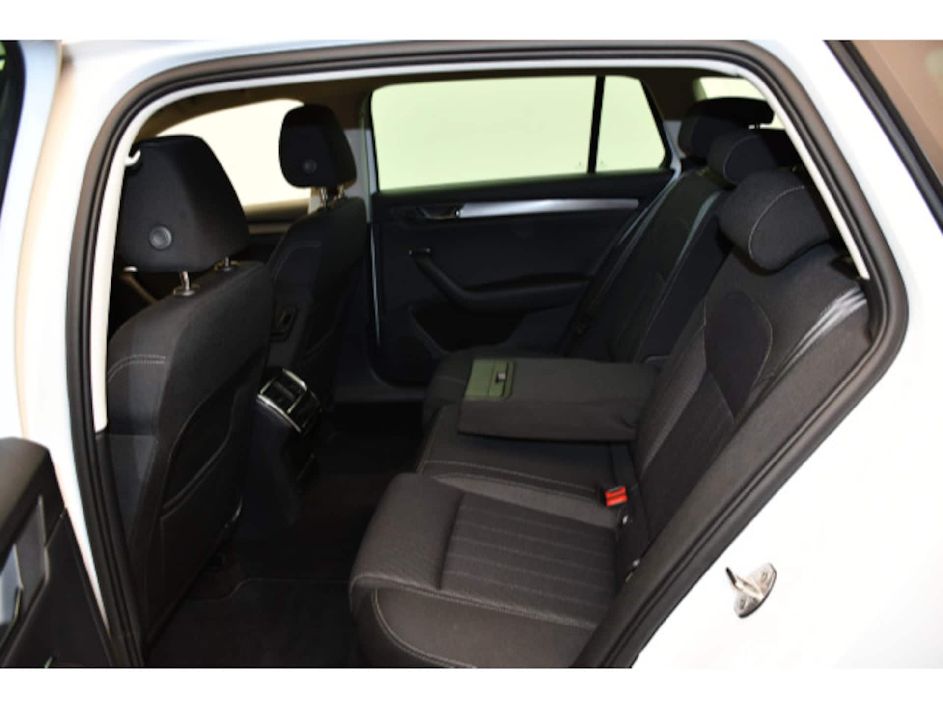 Skoda Superb Combi Style