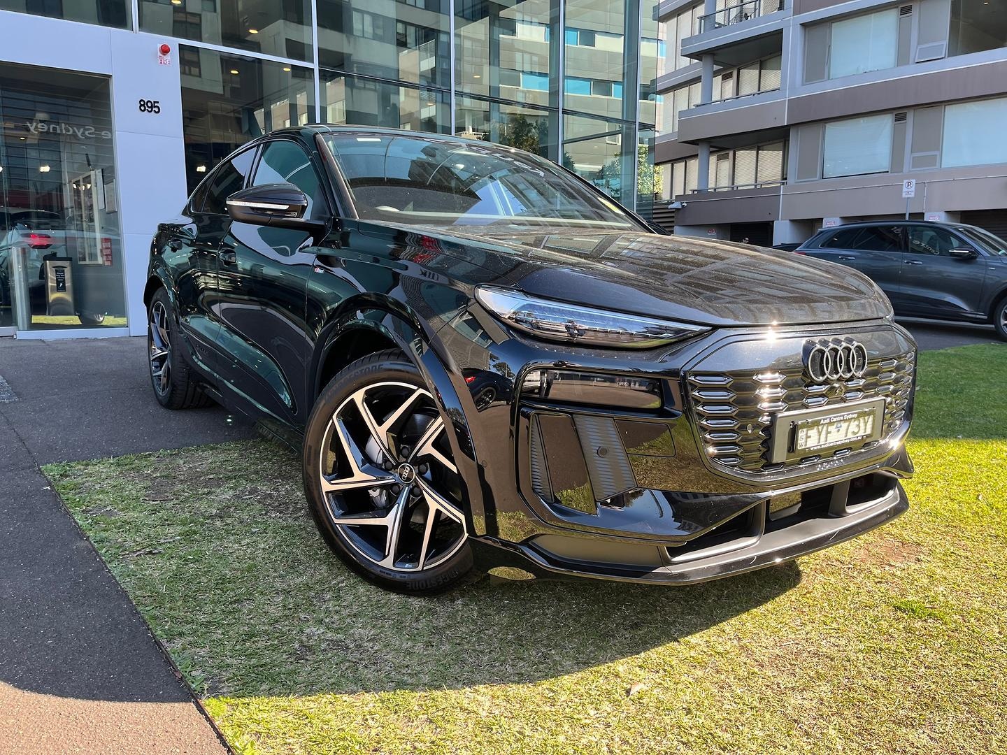 Image about Audi Q6 Sportback e-tron e-tron quattro