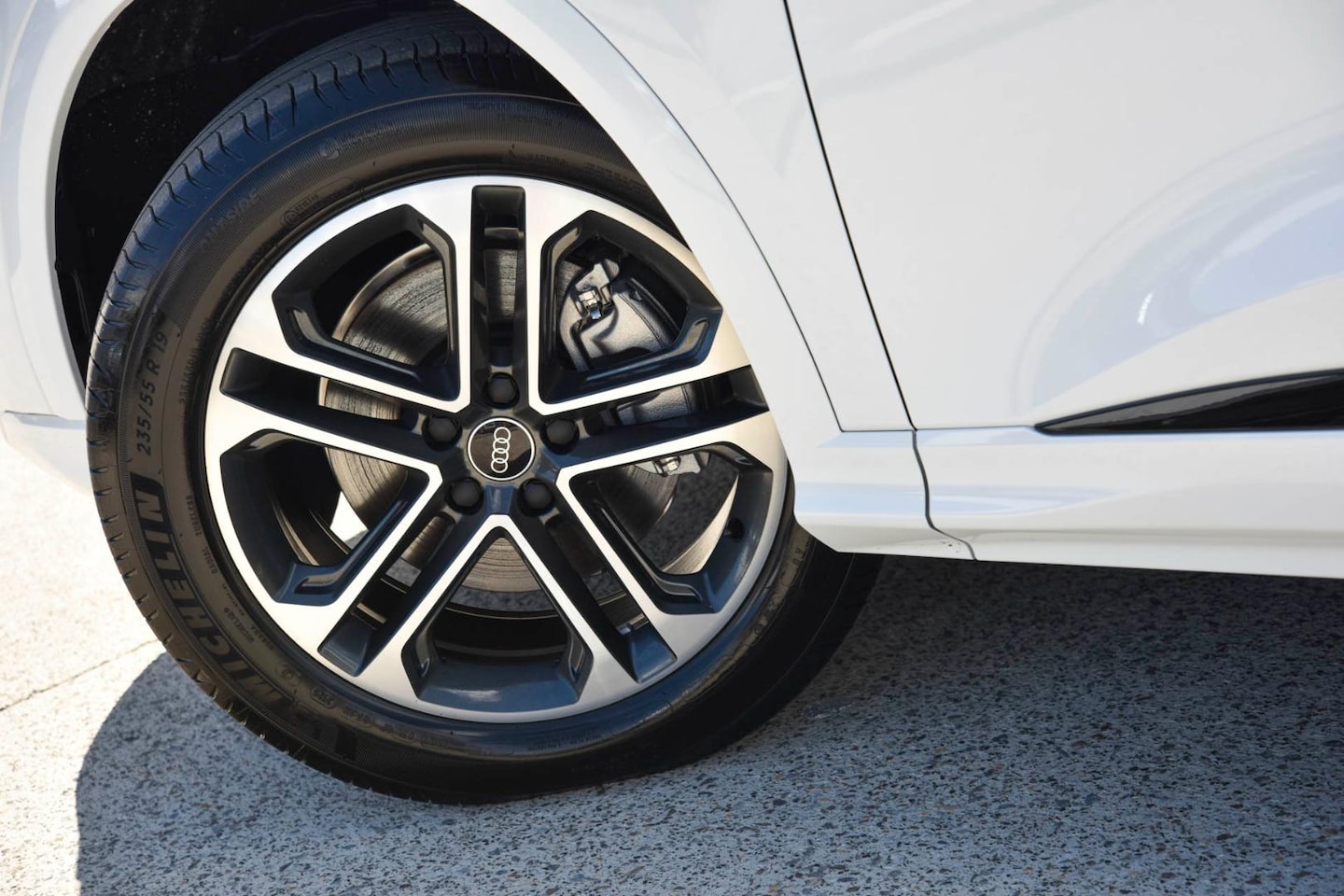 Image about Audi Q5 SUV TFSI 150 kW