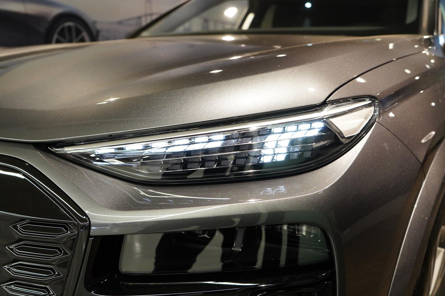 Image about Audi Q6 SUV e-tron e-tron