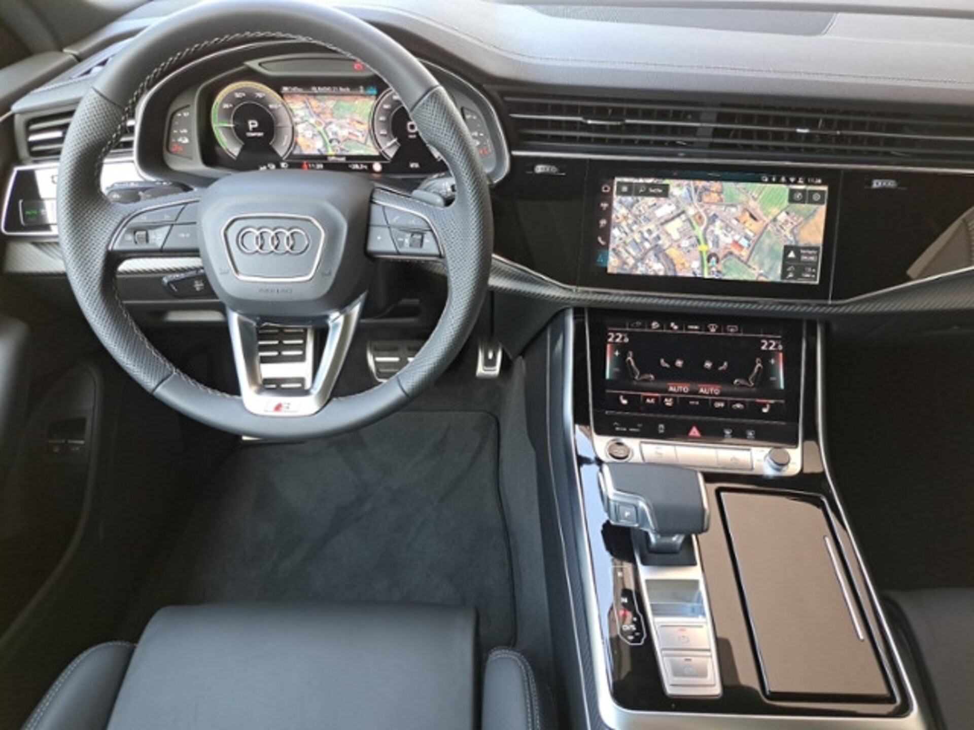Audi Q8 SUV TFSI e