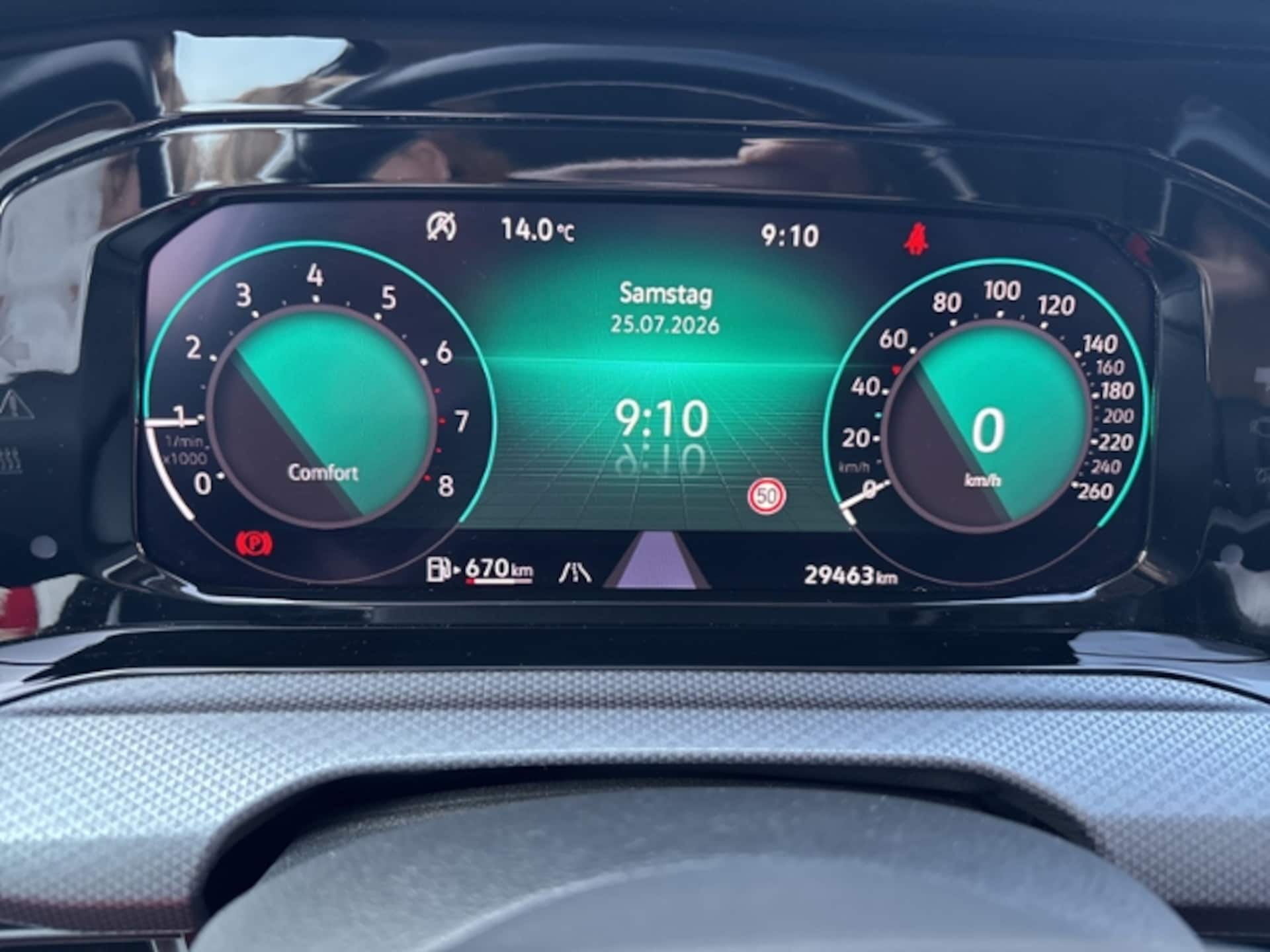 Volkswagen Golf Active