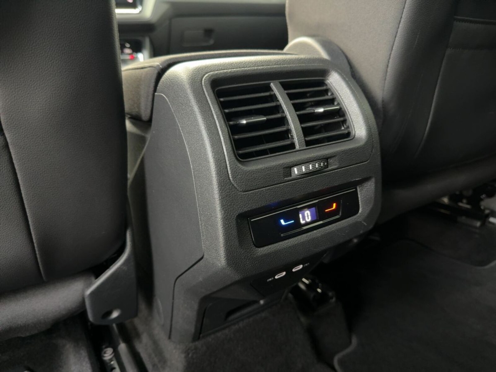 Volkswagen Touran – Bild 18