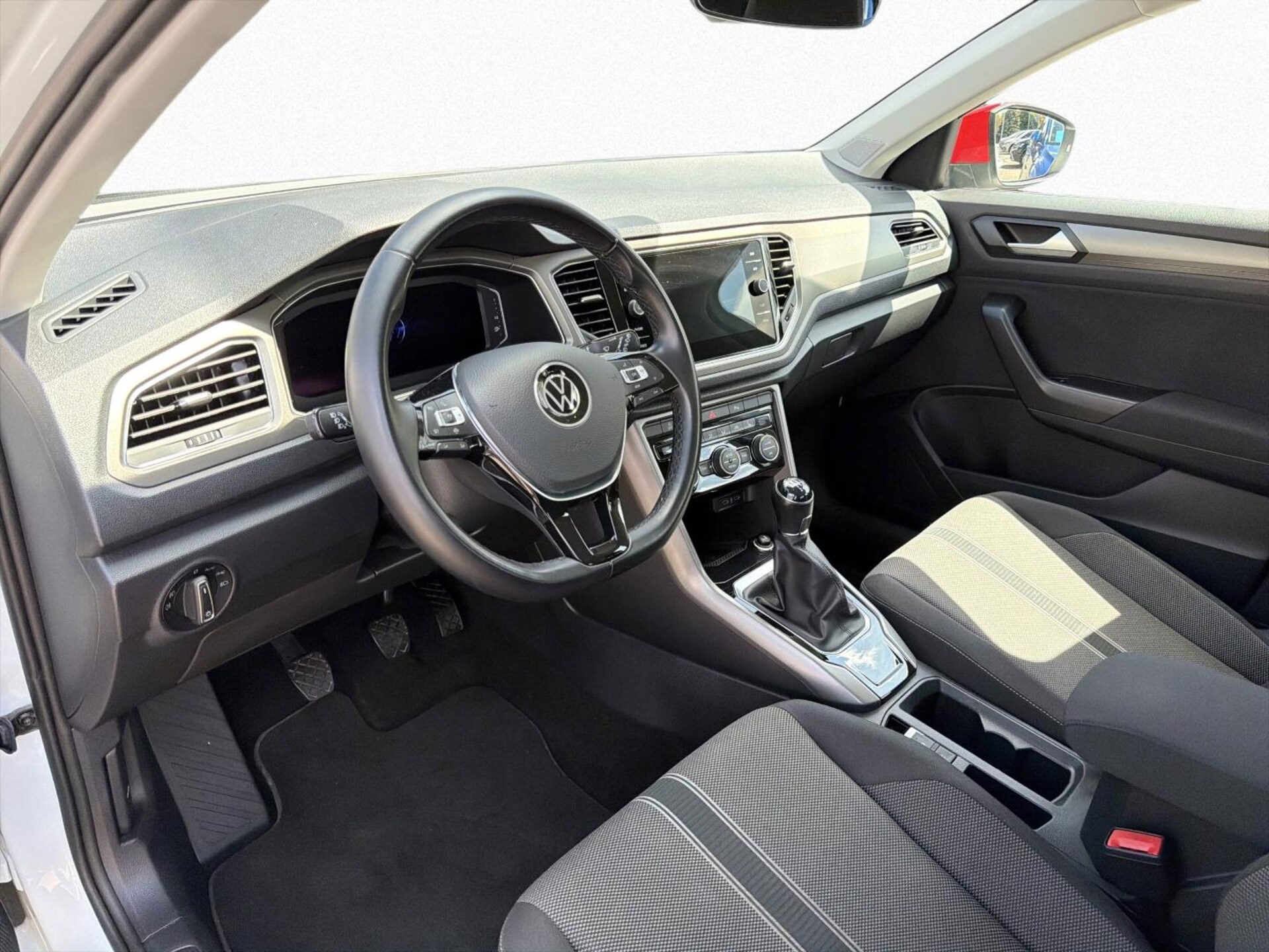 Volkswagen T-Roc Style