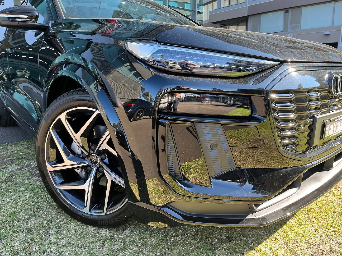 Image about Audi Q6 Sportback e-tron e-tron quattro
