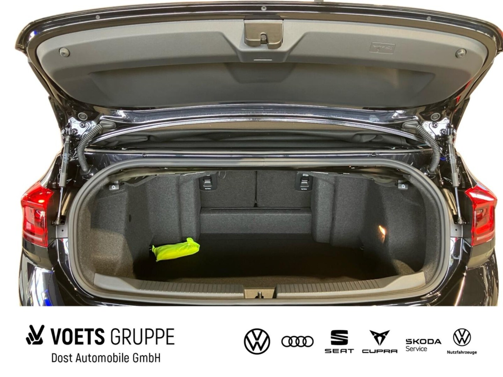 Volkswagen T-Roc Cabriolet – Bild 12