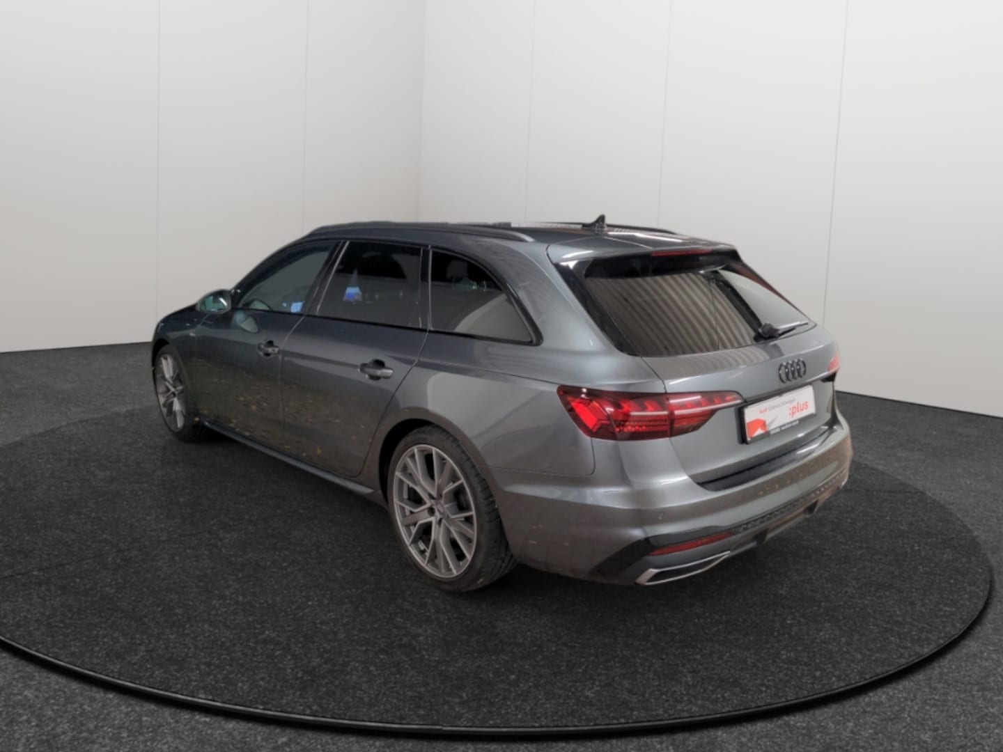 Bild über Audi A4 Avant S line 35 TFSI S tronic - für weitere Informationen kontaktieren Sie den Audi Partner