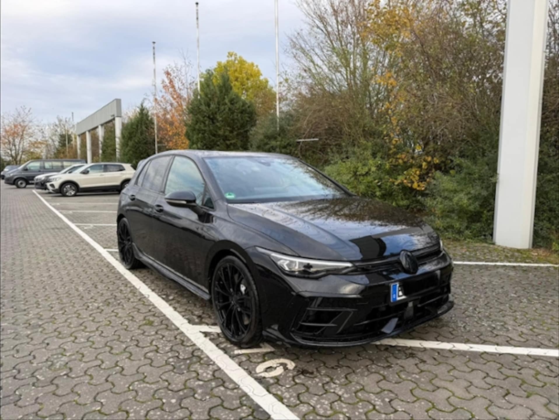 Volkswagen Golf R Black Edition