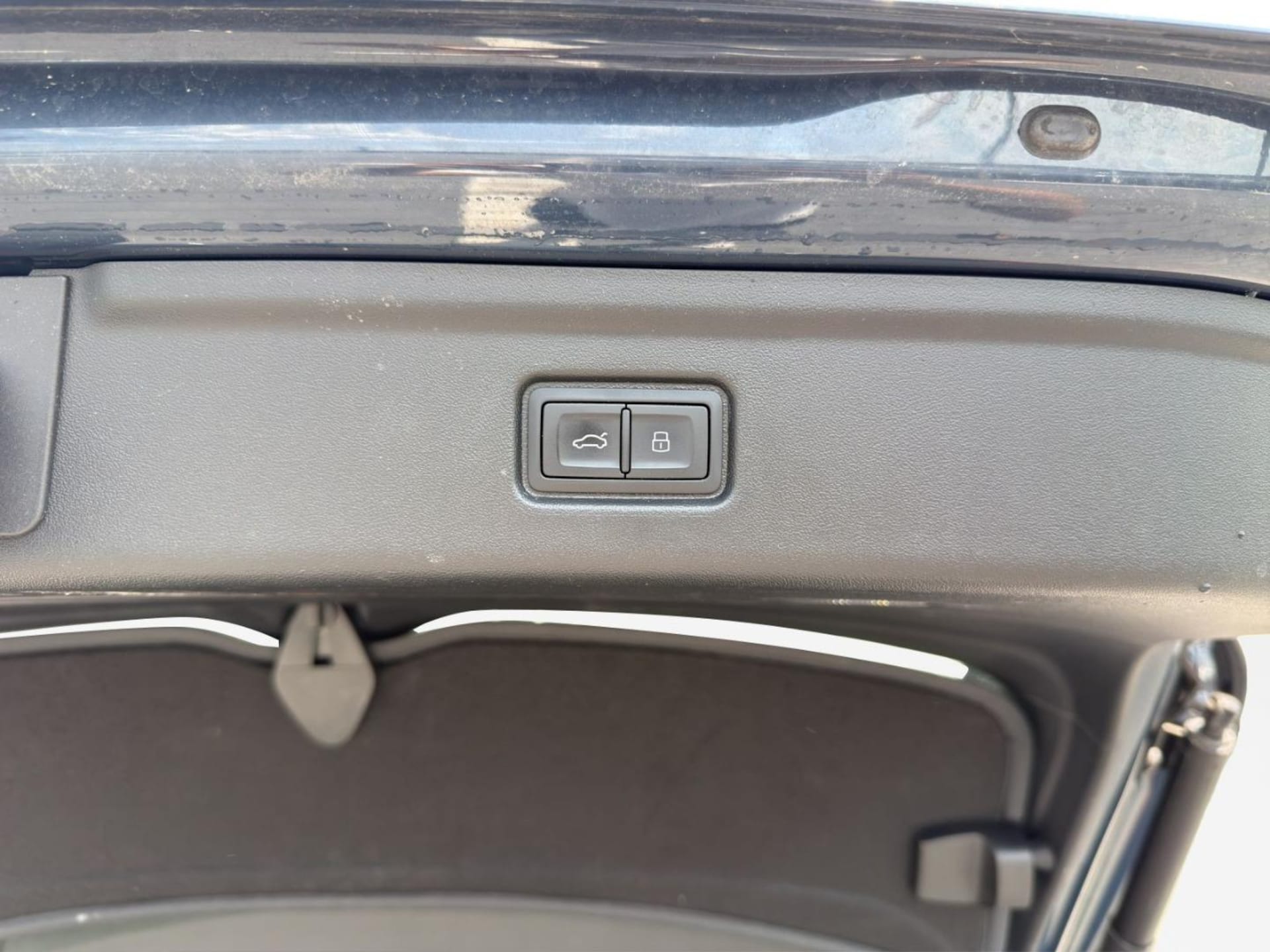 Audi A6 Avant e-tron