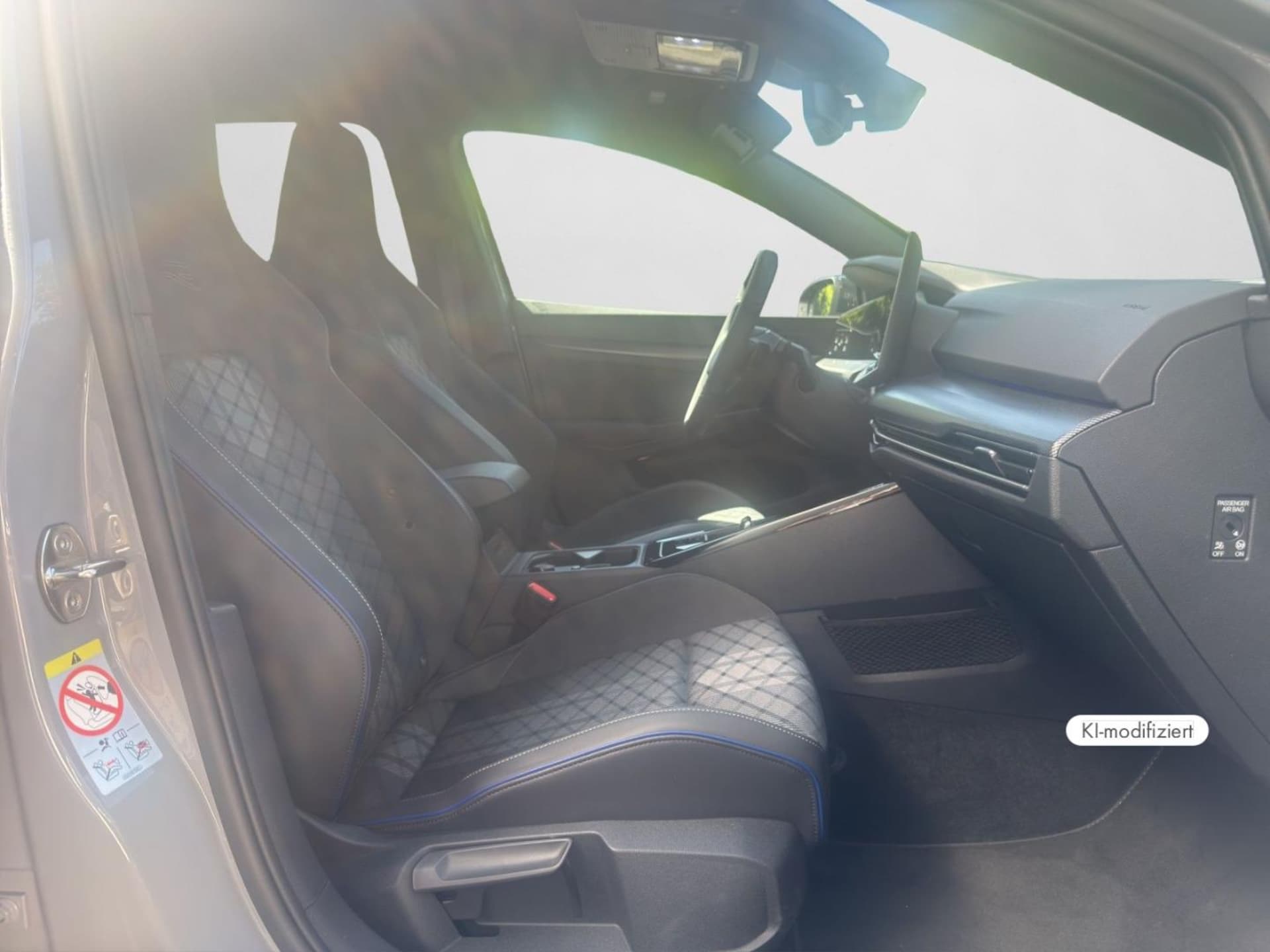 Volkswagen Golf R-Line