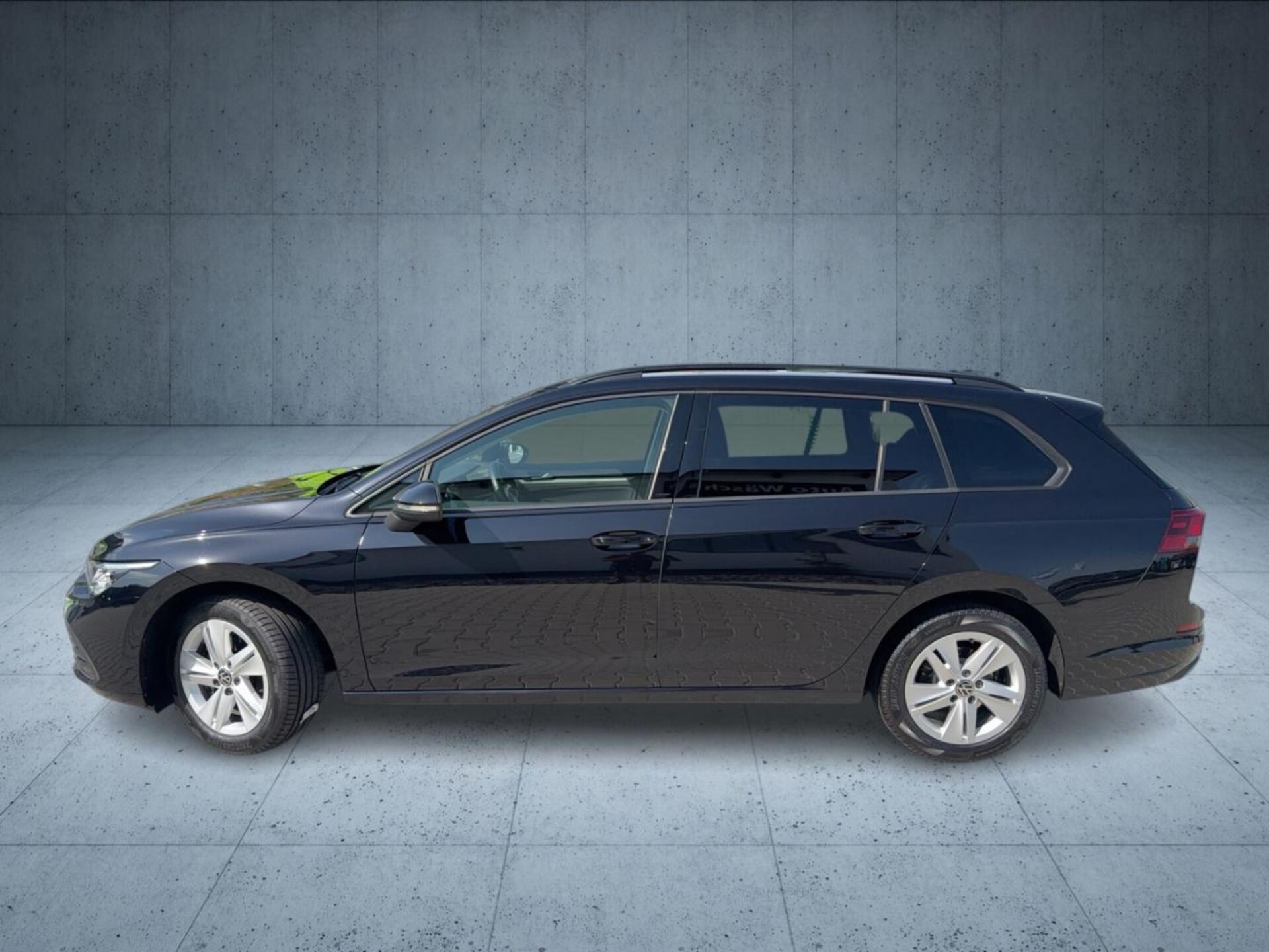 Volkswagen Golf Variant Life