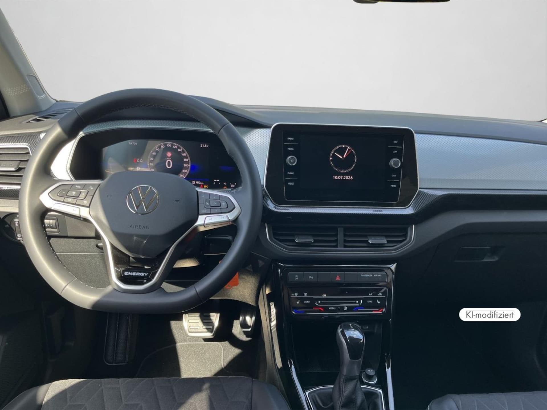 Volkswagen T-Cross Life