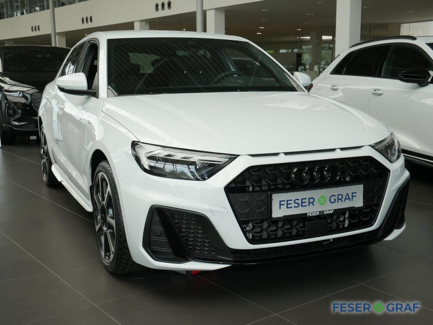 Bild über Audi A1 Sportback S line 30 TFSI S tronic - für weitere Informationen kontaktieren Sie den Audi Partner