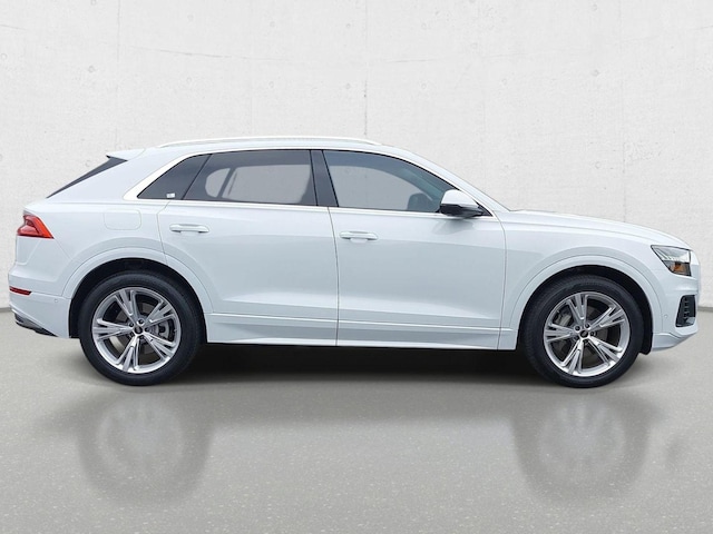 2023 Audi Q8