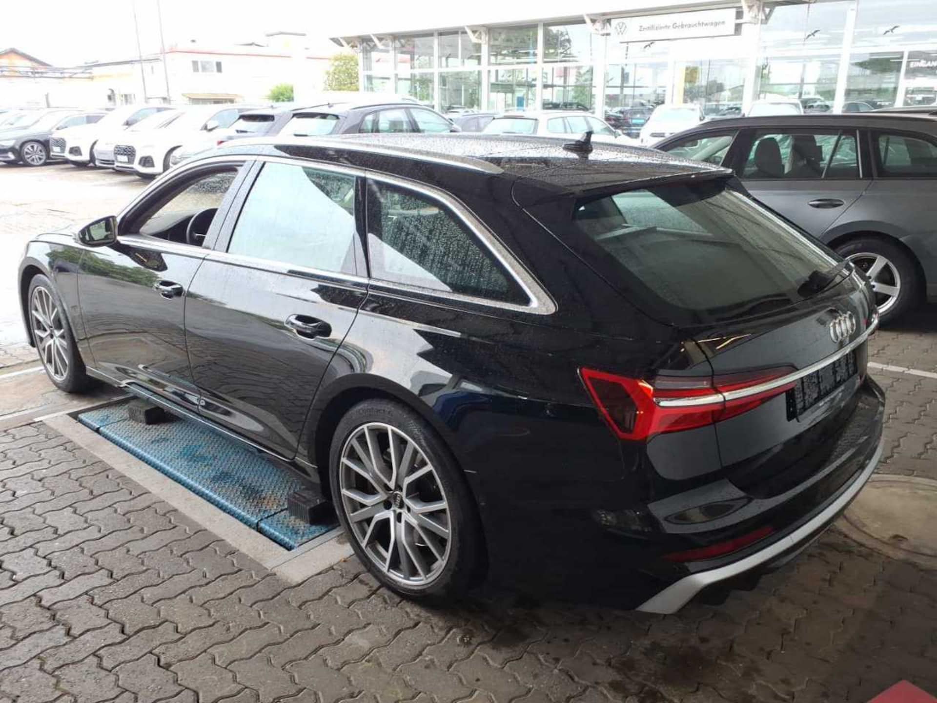 Audi S6 Avant