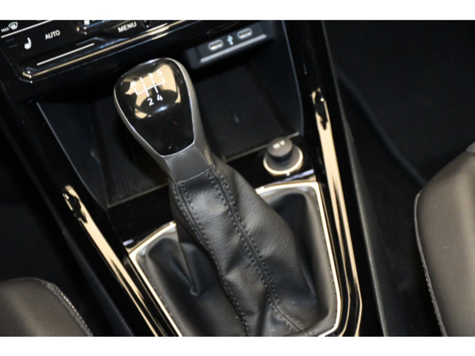 Volkswagen T-Cross – Bild 6